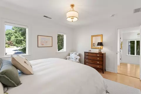 11 Eagle Ct, Ipswich, MA 01938 photo 22