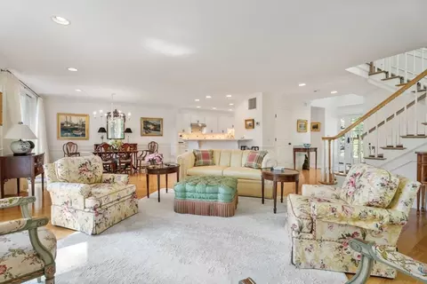 11 Eagle Ct, Ipswich, MA 01938 photo 5