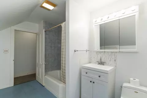 Bath - 6 Maynard St, Webster, MA 01570 photo 5 of 5