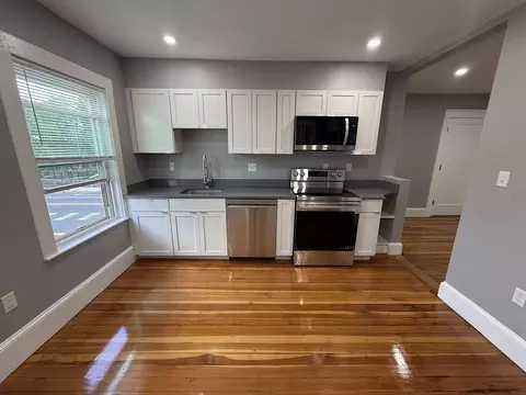 68 Norfolk St #2, Dorchester Center, MA 02124