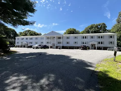 681 State Rd #10, Plymouth, MA 02360