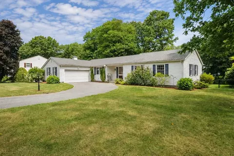 Exterior - 93 Wyndward Rd, Longmeadow, MA 01106 photo 2 of 10