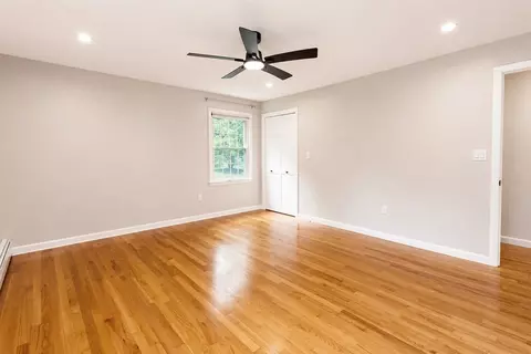 Bedroom - 93 Wyndward Rd, Longmeadow, MA 01106 photo 7 of 8
