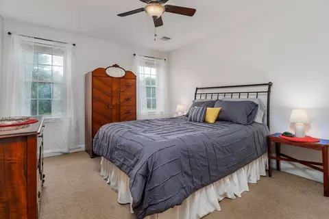 Bedroom - 562 Mendon Rd, Sutton, MA 01590 photo 4 of 7