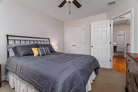 Bedroom - 562 Mendon Rd, Sutton, MA 01590 photo 5 of 7