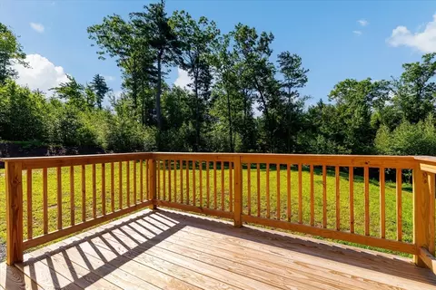 Exterior - 140 Willard Rd, Ashburnham, MA 01430 photo 4 of 5