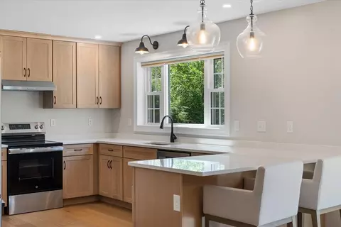 Kitchen - 140 Willard Rd, Ashburnham, MA 01430 photo 2 of 5