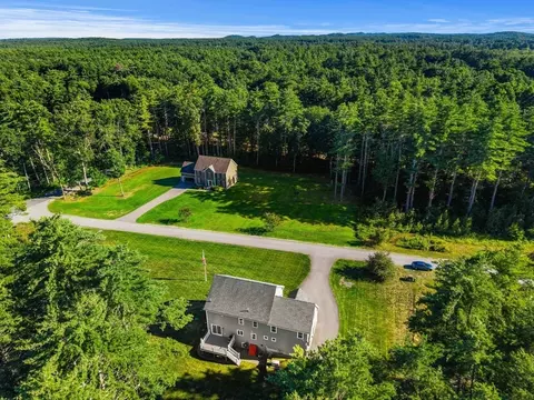 View/Area - 431 River St, Dunstable, MA 01827 photo 3 of 4