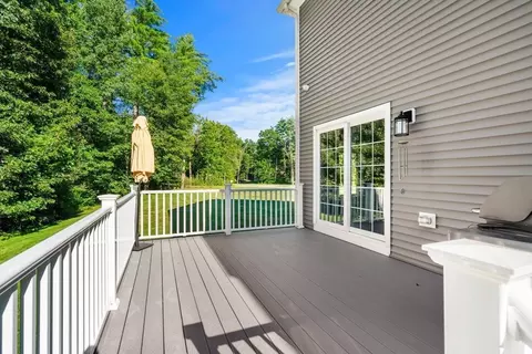 Exterior - 431 River St, Dunstable, MA 01827 photo 3 of 4