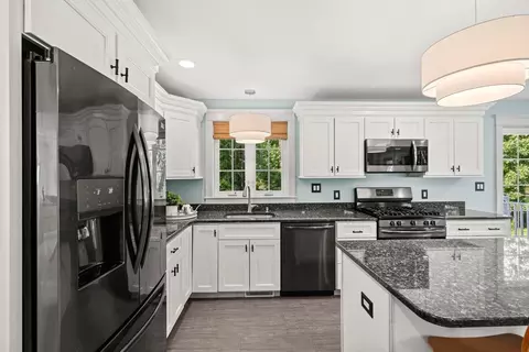 Kitchen - 431 River St, Dunstable, MA 01827 photo 1 of 4