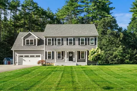 Exterior - 431 River St, Dunstable, MA 01827 photo 4 of 4