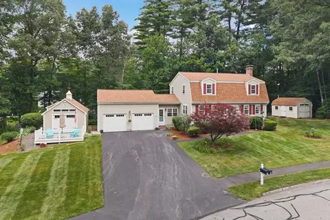 4 Stevens Ter, Merrimac, MA 01860