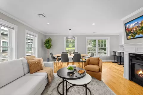 64 Garfield St #A, Quincy, MA 02169