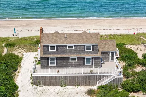71-72 N Shore Blvd, Sandwich, MA 02537