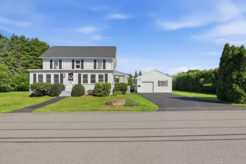 26 Quimby Ave, Woburn, MA 01801