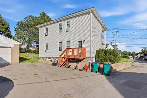 28 E Meadow Rd, Lowell, MA 01854 photo 7