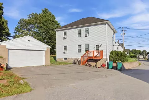 28 E Meadow Rd, Lowell, MA 01854 photo 8