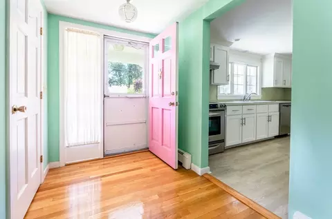 Entry Way - 61 White Oak Trl, Centerville, MA 02632 photo 1 of 1