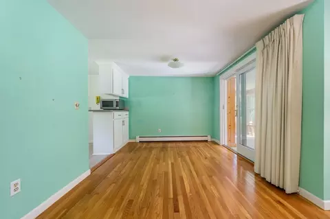Living - 61 White Oak Trl, Centerville, MA 02632 photo 5 of 7