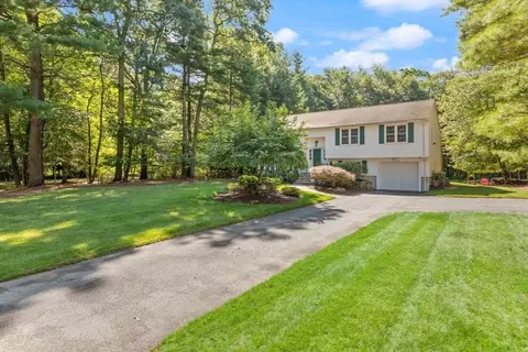 Exterior - 234 Hampton Rd, Sharon, MA 02067 photo 8 of 10