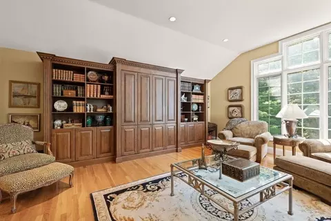 Living - 234 Hampton Rd, Sharon, MA 02067 photo 2 of 3
