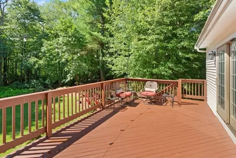 Exterior - 234 Hampton Rd, Sharon, MA 02067 photo 3 of 10