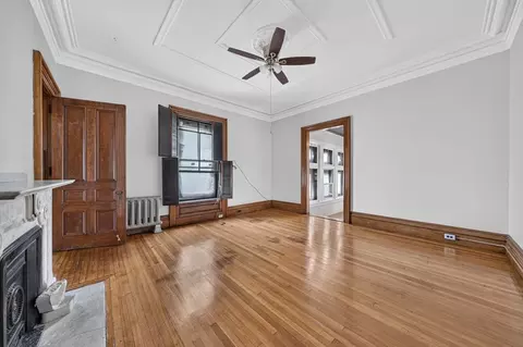 Living - 533 Locust St #5, Fall River, MA 02720 photo 1 of 4