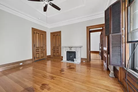 Living - 533 Locust St #5, Fall River, MA 02720 photo 3 of 4