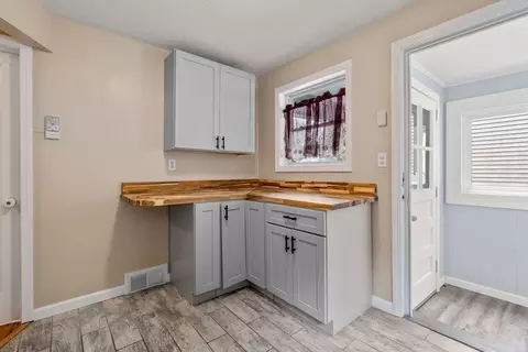 Kitchen - 65 Burnside Ter, Springfield, MA 01118 photo 4 of 4