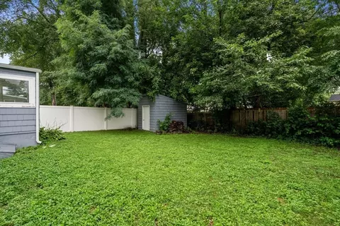 Exterior - 65 Burnside Ter, Springfield, MA 01118 photo 9 of 12