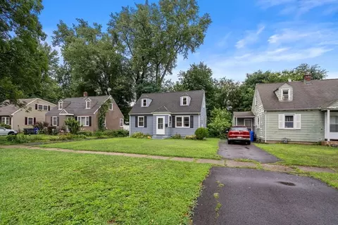 Exterior - 65 Burnside Ter, Springfield, MA 01118 photo 12 of 12