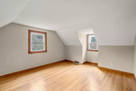 Bedroom - 65 Burnside Ter, Springfield, MA 01118 photo 5 of 7