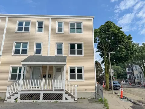 212 W 6th St #212, Boston, MA 02127