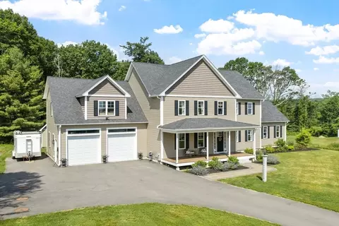 989 Pleasant St, Leominster, MA 01453