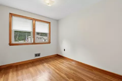 Bedroom - 129 Chickering Rd, Dedham, MA 02026 photo 4 of 8