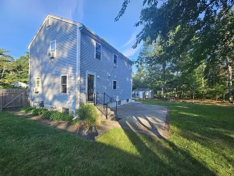 Exterior - 11 Cardinal Ave, Wareham, MA 02538 photo 4 of 6