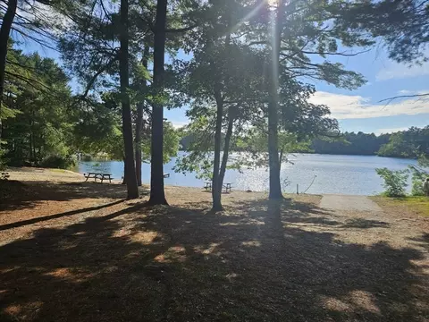 View/Area - 11 Cardinal Ave, Wareham, MA 02538 photo 1 of 3