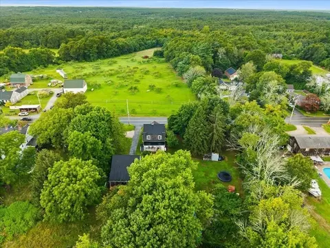 View/Area - 544 Main St, Acushnet, MA 02743 photo 3 of 5