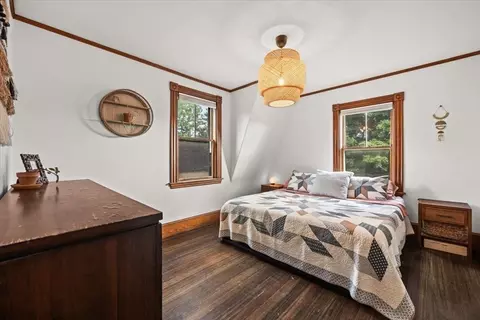 Bedroom - 544 Main St, Acushnet, MA 02743 photo 2 of 5