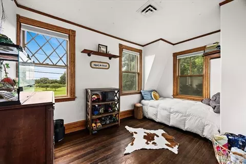 Bedroom - 544 Main St, Acushnet, MA 02743 photo 5 of 5