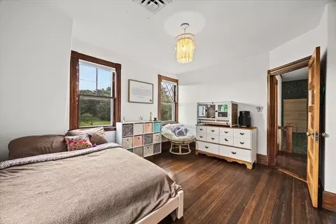 Bedroom - 544 Main St, Acushnet, MA 02743 photo 3 of 5