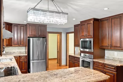 Kitchen - 35 Swift Rd, Framingham, MA 01702 photo 2 of 5