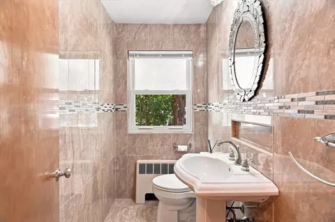 Bath - 35 Swift Rd, Framingham, MA 01702 photo 1 of 6