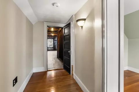 Entry Way - 27 Peirce Ave, Everett, MA 02149 photo 2 of 5