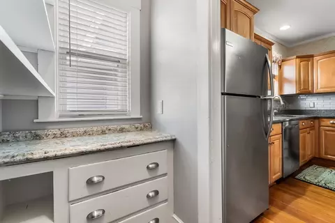 Kitchen - 27 Peirce Ave, Everett, MA 02149 photo 6 of 6