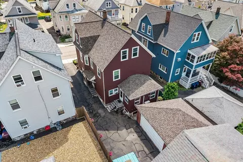 View/Area - 27 Peirce Ave, Everett, MA 02149 photo 3 of 4
