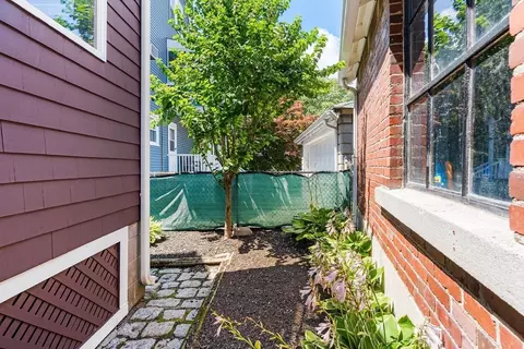 Exterior - 27 Peirce Ave, Everett, MA 02149 photo 3 of 3