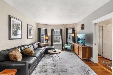 Living - 27 Peirce Ave, Everett, MA 02149 photo 1 of 2