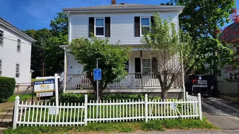 18 Peck Ave, Plymouth, MA 02360