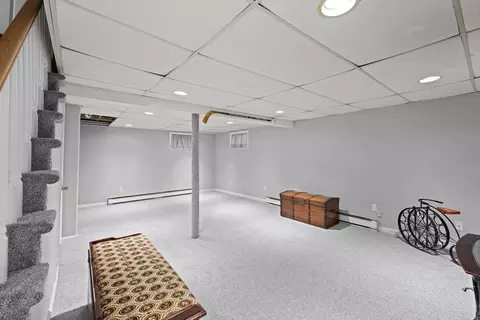 28 Lawrence St, Danvers, MA 01923 photo 17